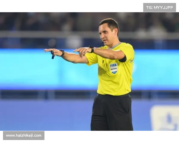 裁判评议影响比赛走势,错判漏判引发争议